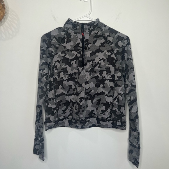 Spyder Cropped Quarter Zip Top - Picture 1 of 5